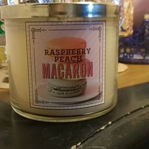 Bath and body works Raspberry peach macaron